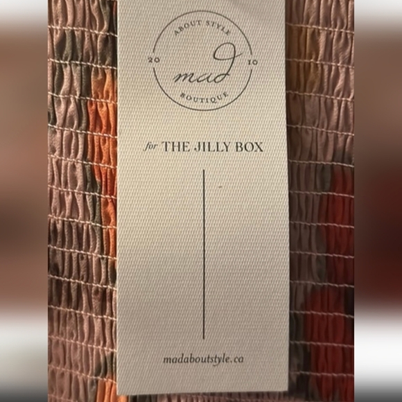 Mad About Style Jilly Box Grace Farm Floral Smocked Midi Dress Size L NWOT - Picture 7 of 17